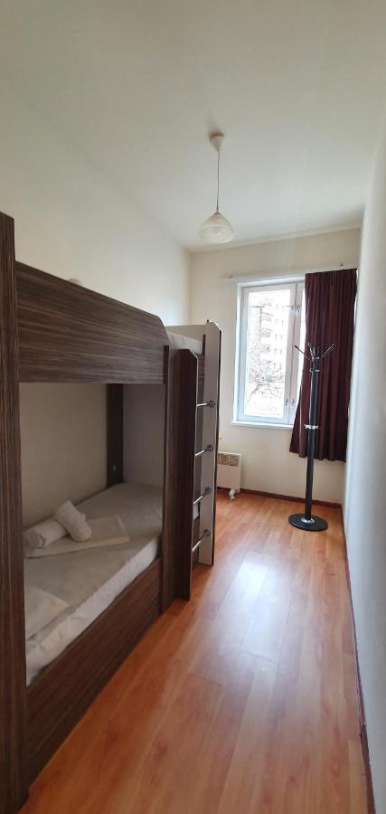 Tempus Hotel-Hostel 예레반 외부 사진